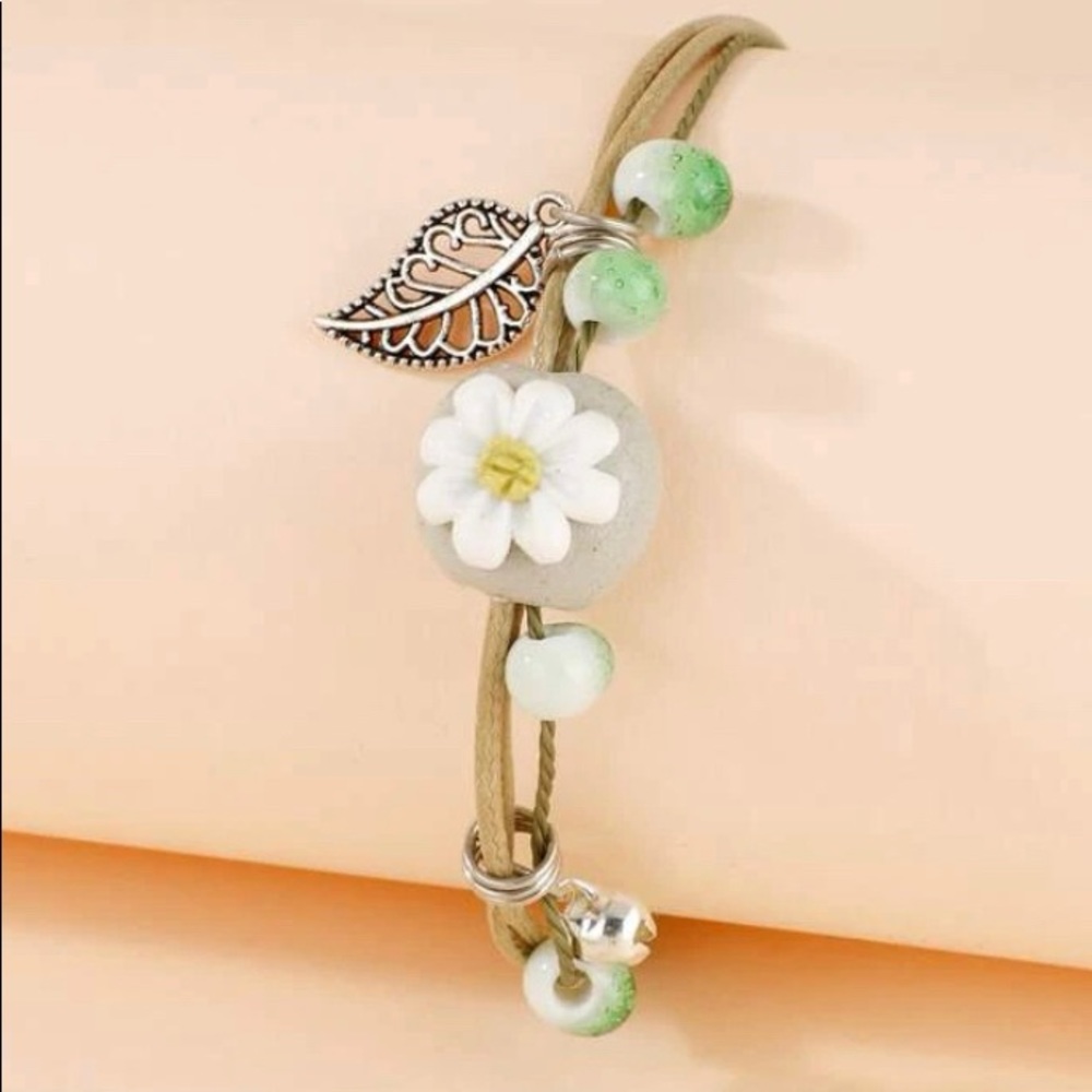 Gorgeous bracelet